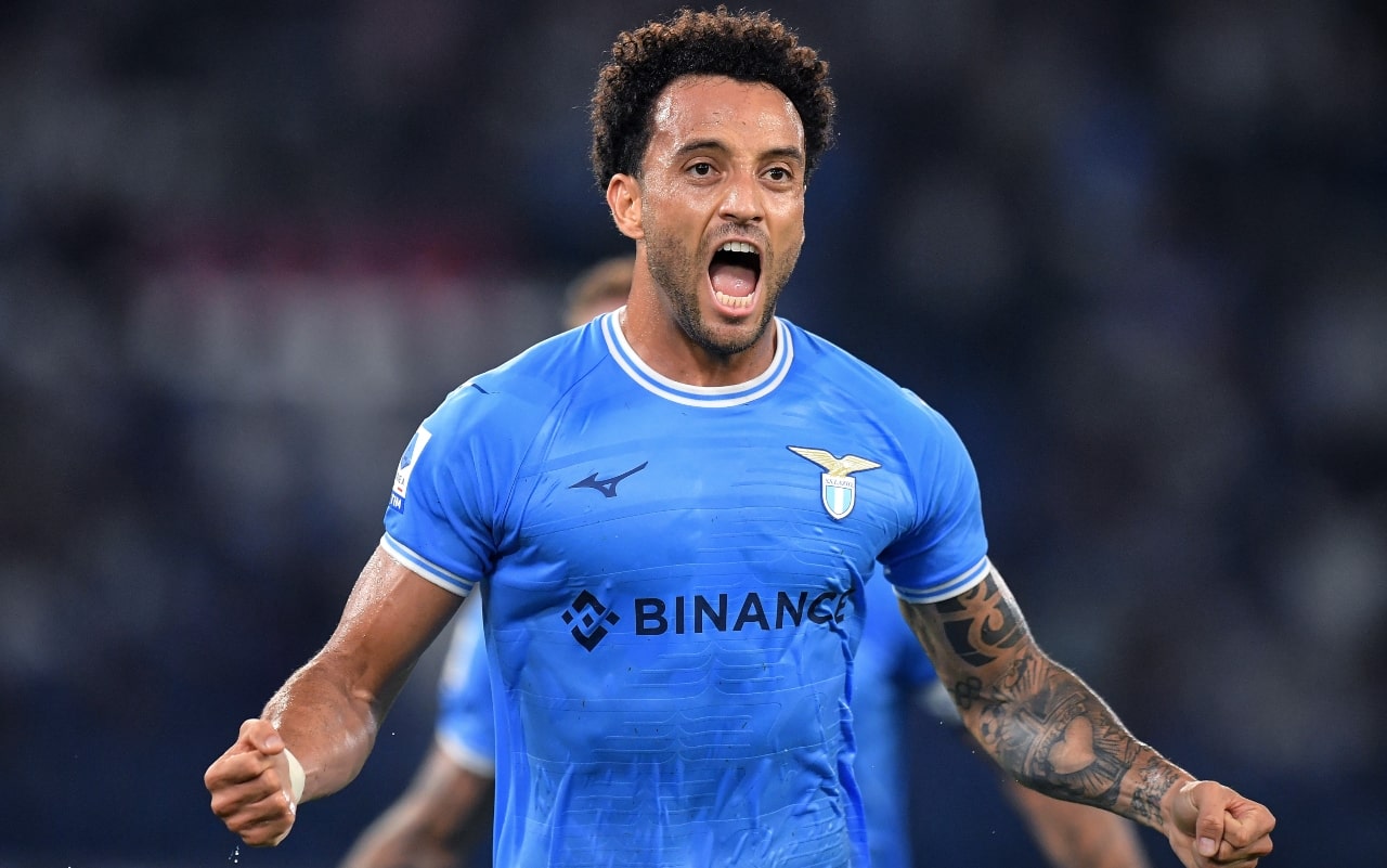 La Lazio mette a tacere le voci su Felipe Anderson alla Fiorentina: "Il rinnovo è ok, a breve l'incontro"