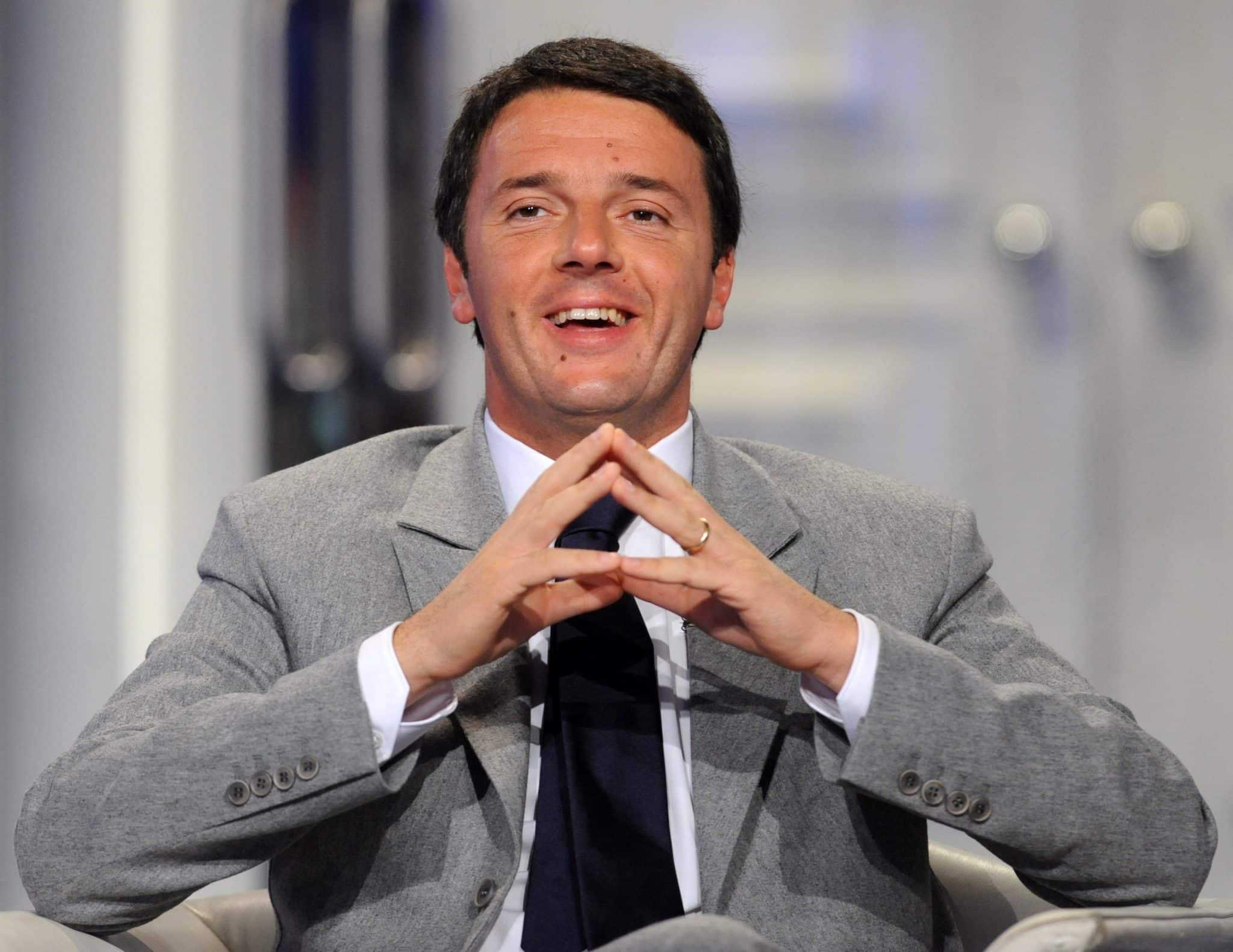 Renzi: "Per gli stadi servono i fondi dei privati, basta giocare coi soldi dei cittadini"