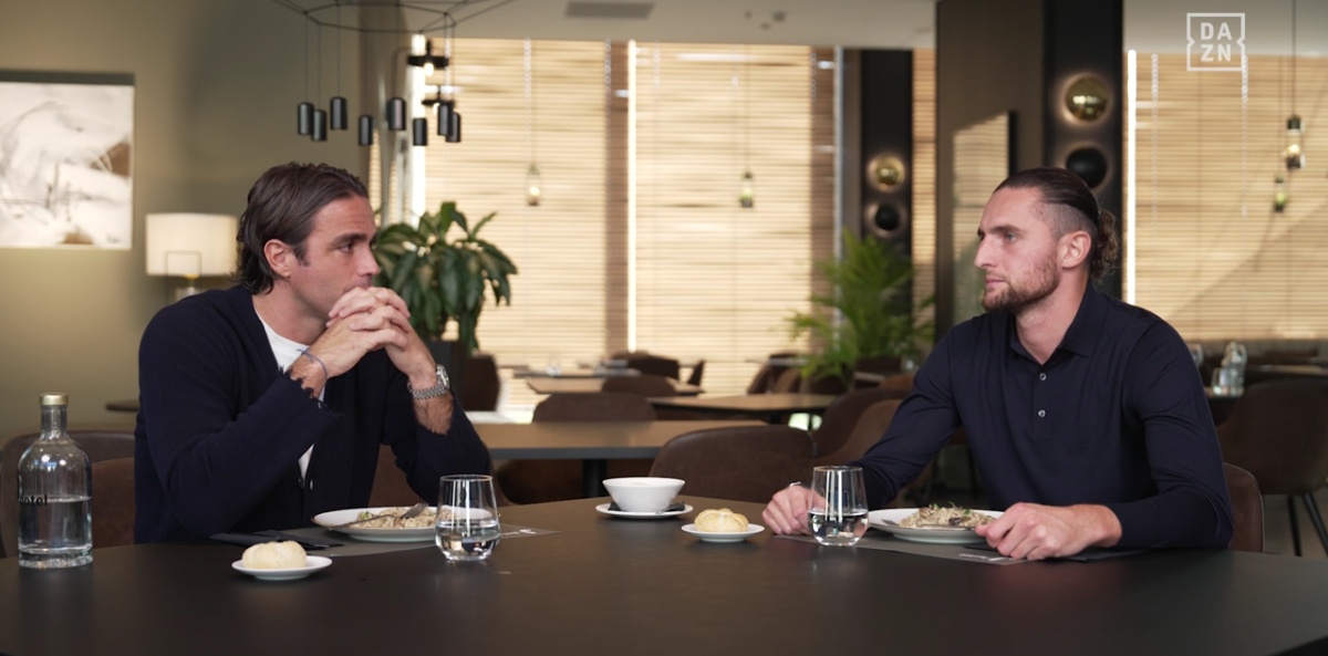 Rabiot: "Chi ha visto Fiorentina-Juventus si è lamentato, è vero. Non giochiamo bene ma vinciamo"