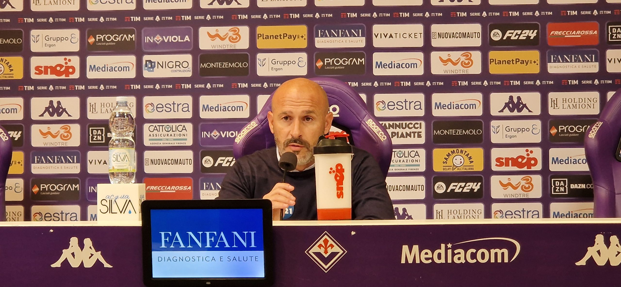 Italiano: "Avuta quella fame che ci è mancata nelle 3 sconfitte. Sul terzino destro siamo in difficoltà"