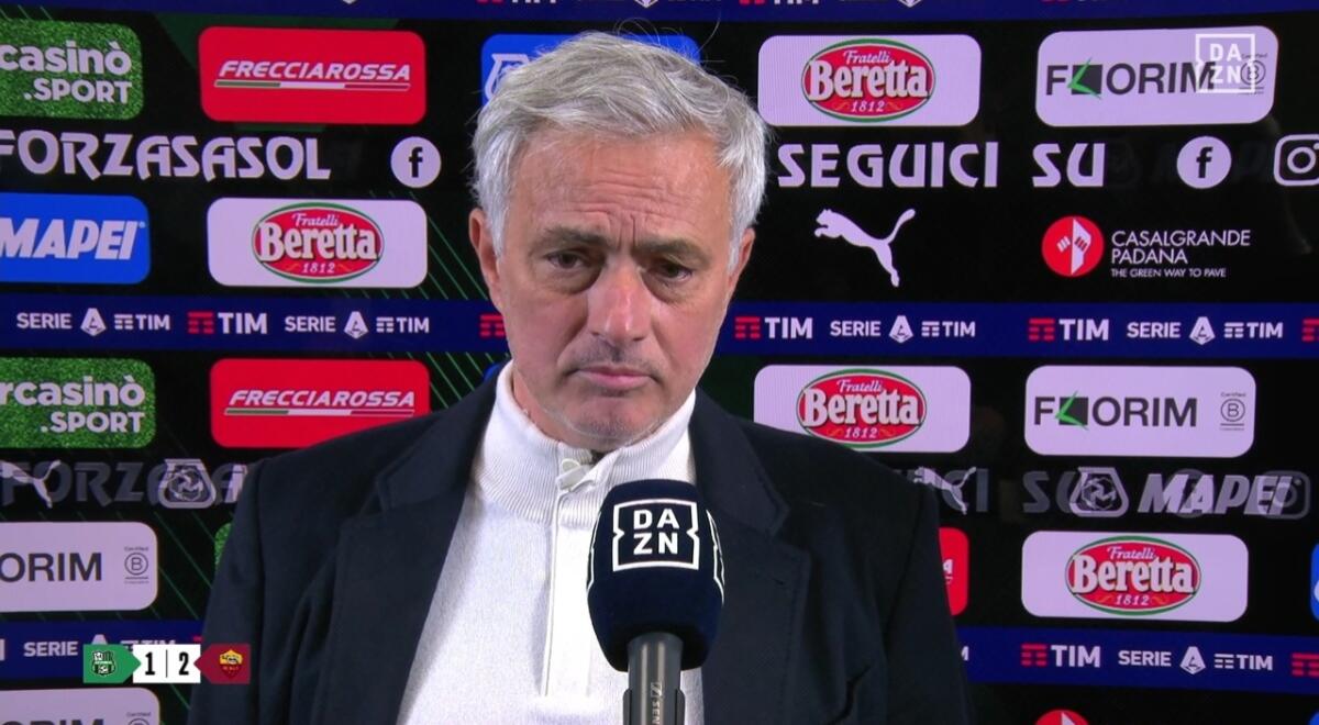 Clamoroso Mourinho, si rifiuta di parlare in italiano e risponde in portoghese: "Non so bene la lingua" - 
