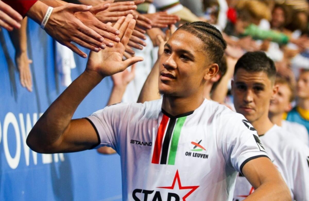 Dal Belgio scrivono: "Fiorentina interessata a Schingtienne, difensore classe 2002 ma niente offerta" - 