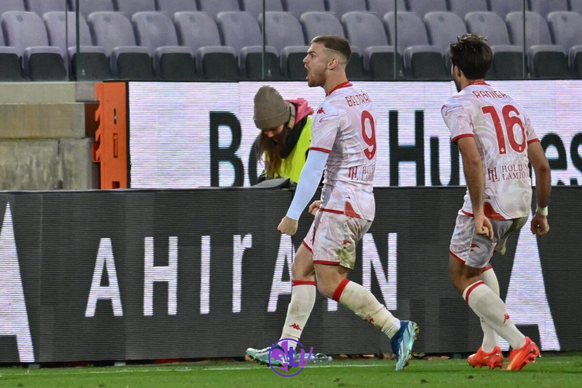 PAGELLE FIORENTINA: TERRACCIANO STREPITOSO, BELTRAN DI VOGLIA, IKONÈ UN DISASTRO - Esultanza Lucas Beltran