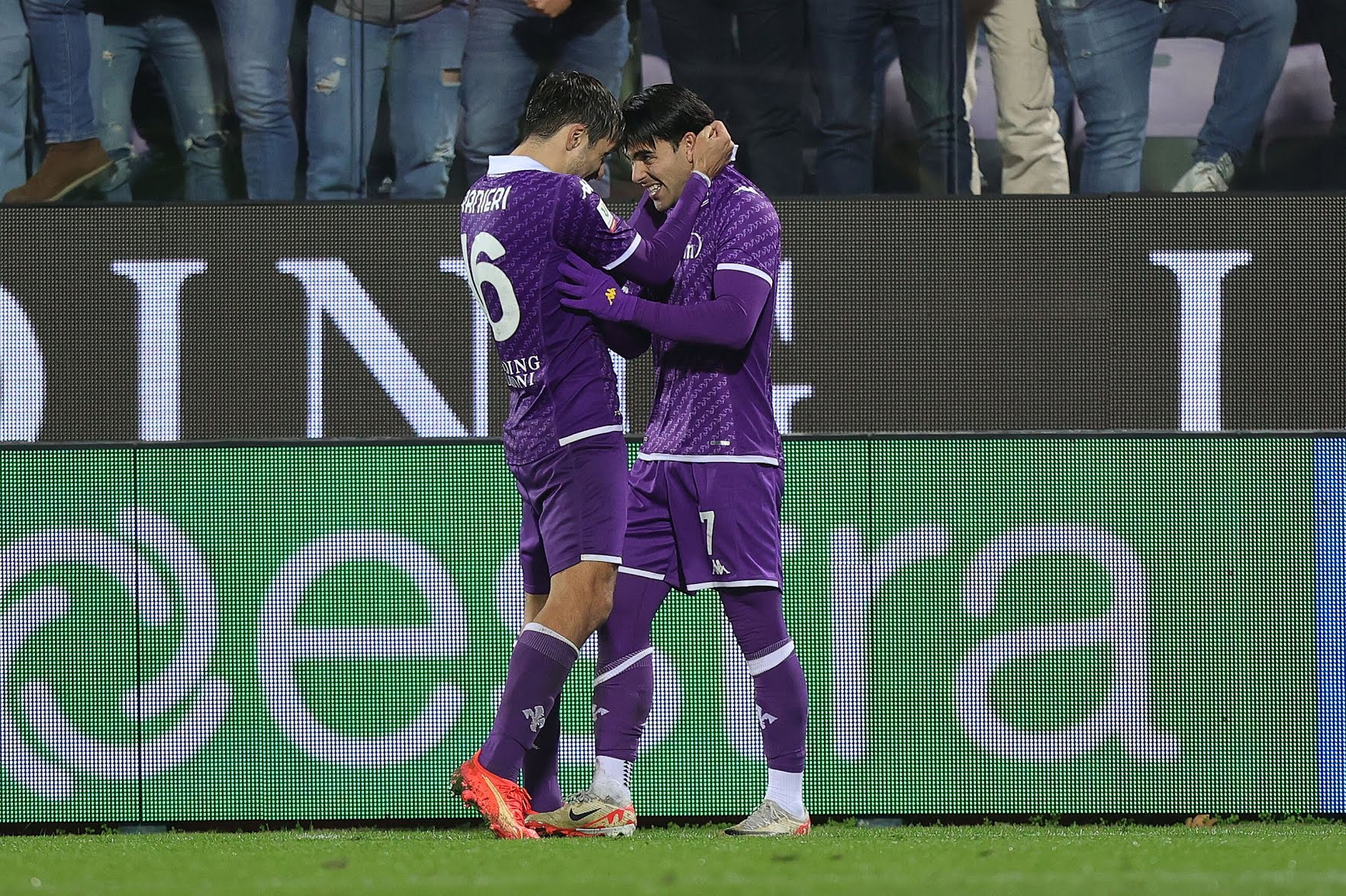 Boom di ascolti per Fiorentina-Parma, 1 milione e mezzo di spettatori, nei rigori share schizza al 15%