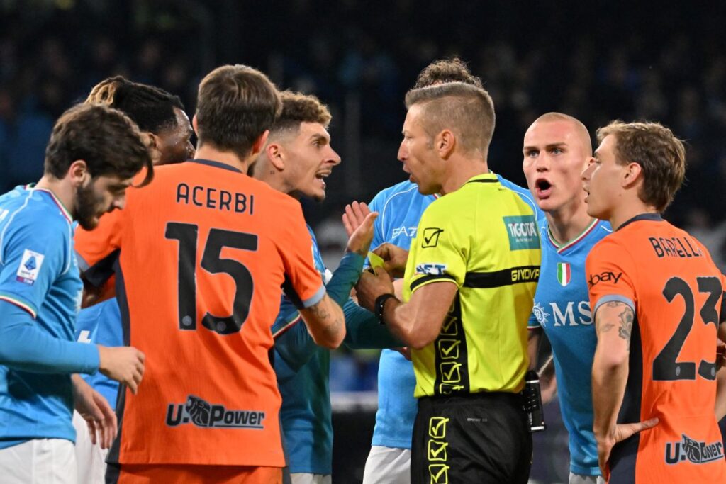 Massa non arbitrerà più il Napoli. Il motivo? Non lo vogliono perché gli ha sfavoriti contro l'Inter