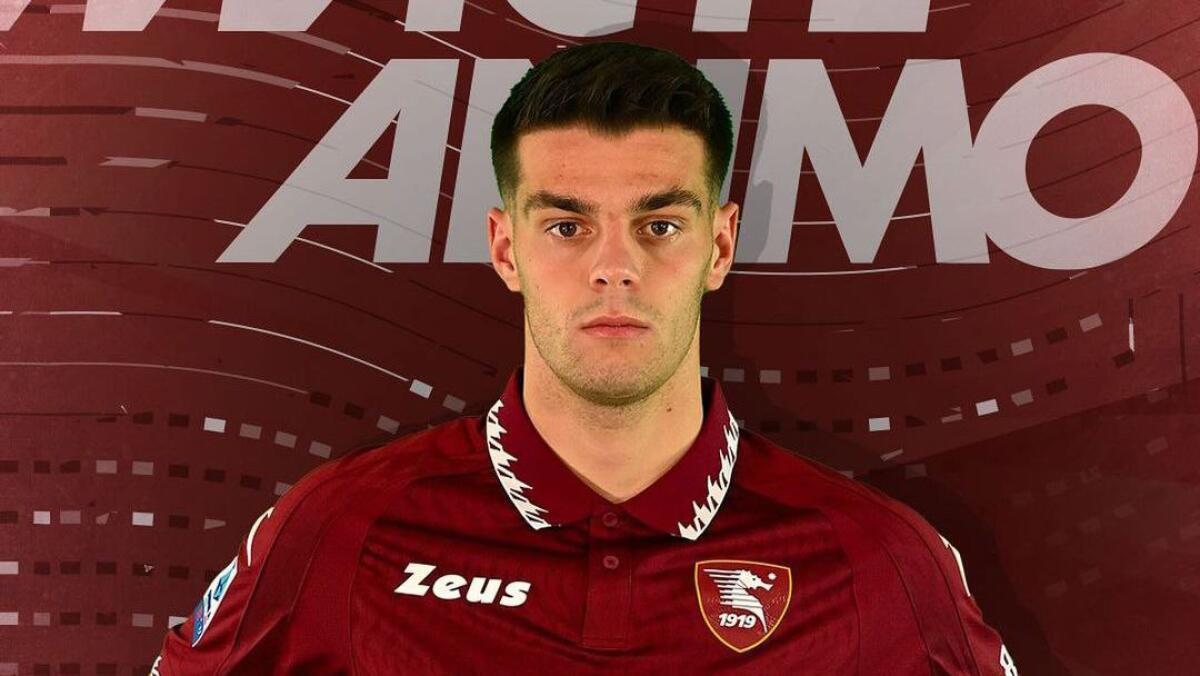 Ora è anche ufficiale, Pierozzi lascia la Fiorentina: è un nuovo giocatore della Salernitana. Prestito secco - 