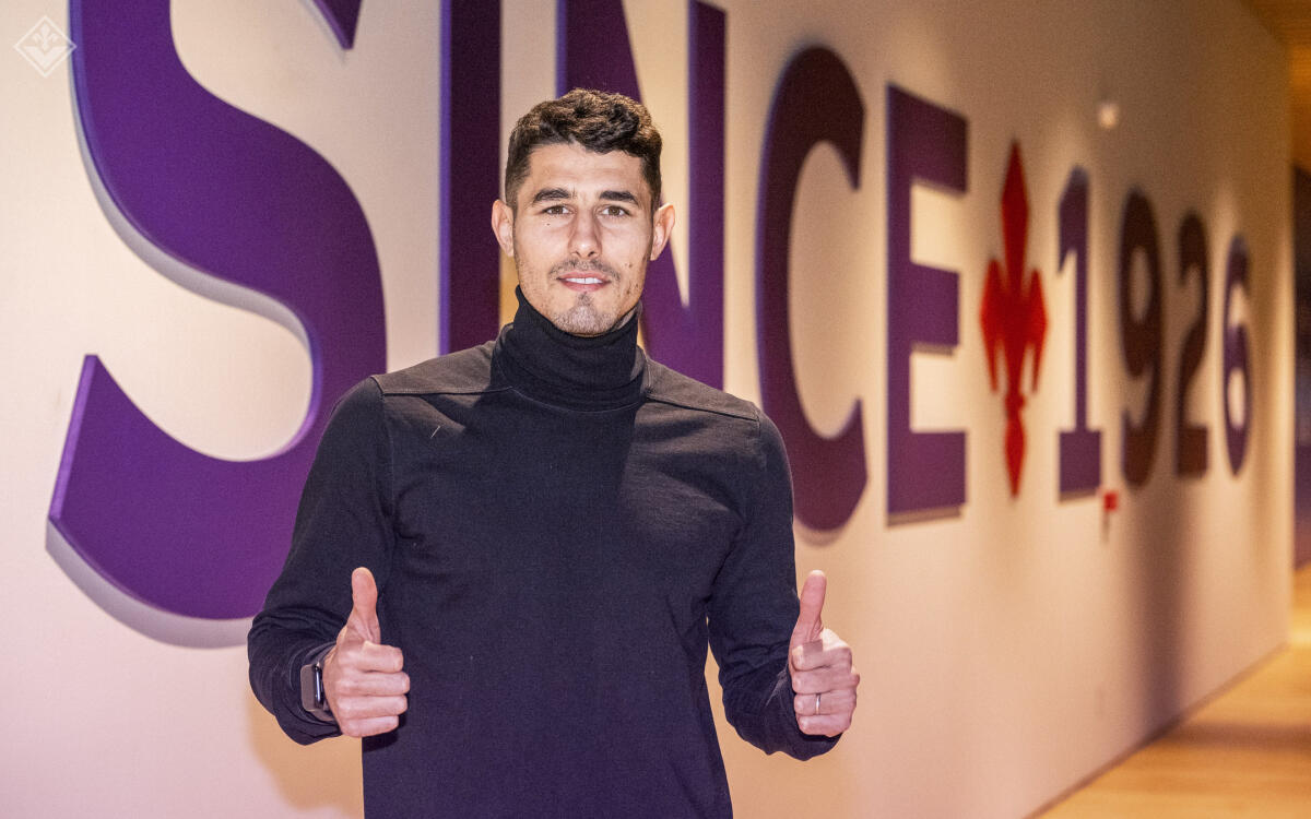 Ufficiale, Faraoni è della Fiorentina, il Verona scrive: "La formula è quella del prestito con diritto di riscatto" - 