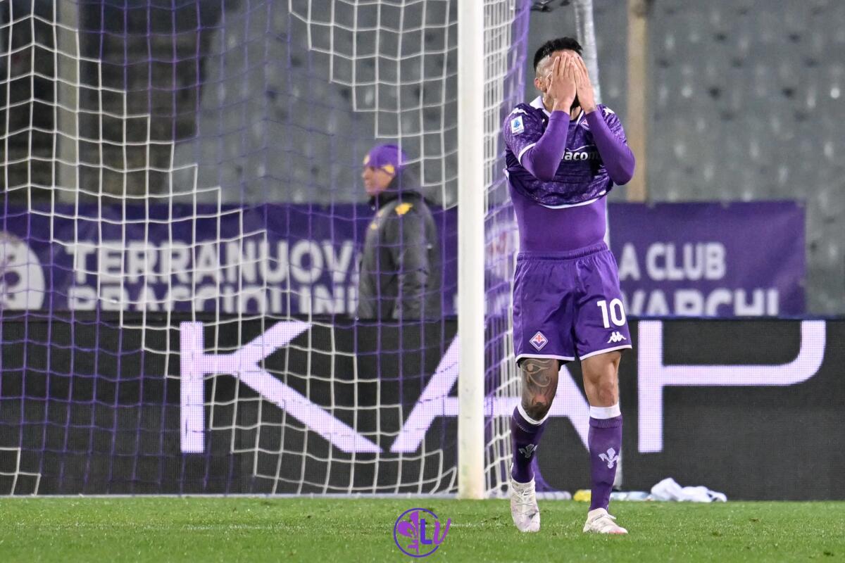Quattro pali colpiti dalla Fiorentina contro la Lazio, è la squadra che ne ha presi di più in Serie A - 