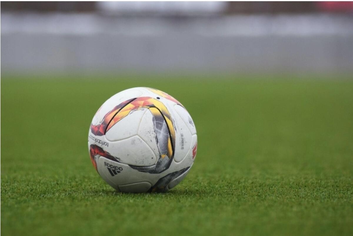 Sponsor nel mondo del calcio: quali sono i settori che investono di più? - 