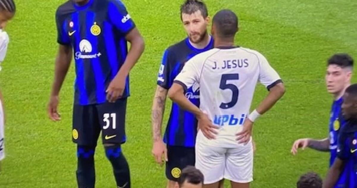 Repubblica scrive: "Juan Jesus valuta di denunciare Acerbi, non vuole passare da bugiardo" - 