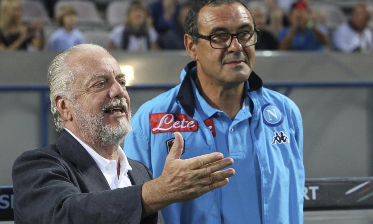 De Laurentiis umilia Sarri: "Un perdente, un vero professionista non si dimette e finisce il lavoro" - 
