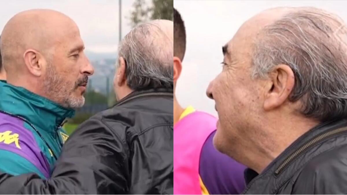 Commisso annuncia alla squadra: "Ci rivediamo tra poche settimane". Poi il lungo abbraccio con Italiano - 