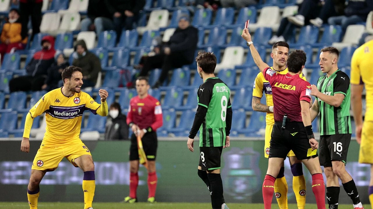 Ricci come Bonaventura. Anche alla Fiorentina fu dato un rosso per lo stesso motivo contro il Sassuolo
