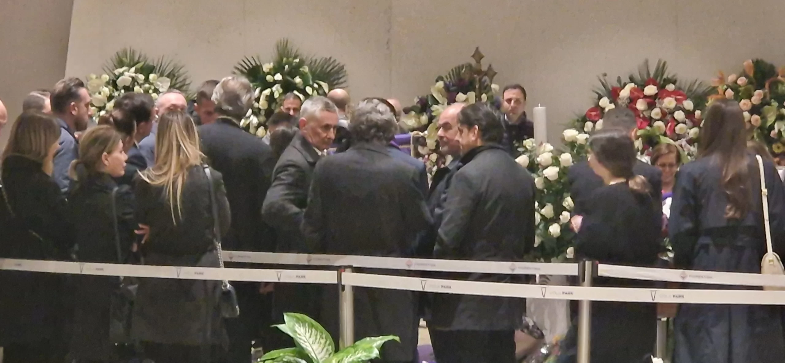 Cairo al Viola Park per omaggiare Barone. Abbracci con Pradè e Camilla. Assente Commisso