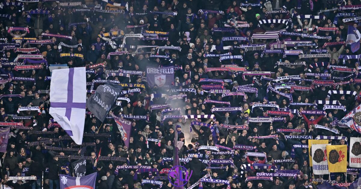 Lancio di fumogeni in Viktoria Plzen-Fiorentina: rischio divieto di trasferta, deciderà la UEFA - Firenze, Stadio Artemio Franchi, 29.01.2024, Fiorentina-Inter, foto Lisa Guglielmi. Copyright Labaroviola.com
