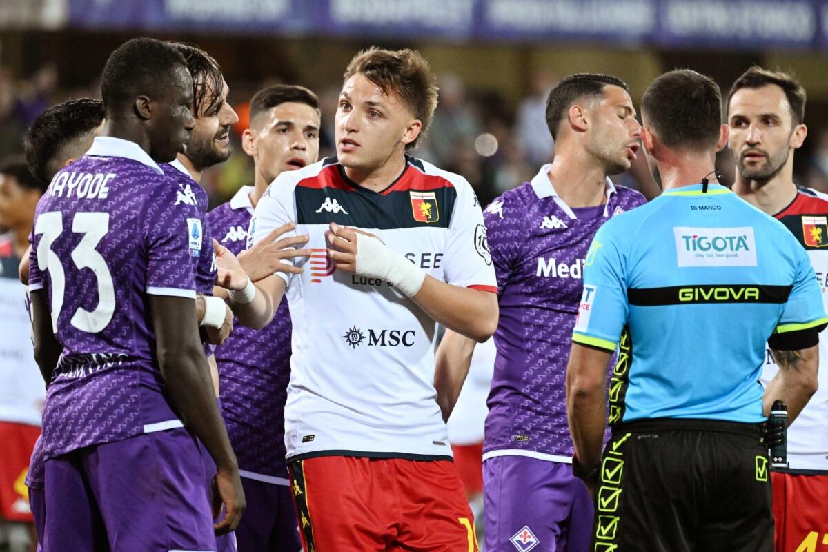 Moviola Corriere dello Sport: “Manca un rigore netto alla Fiorentina. Fuori protocollo su Kayode-Retegui” - 