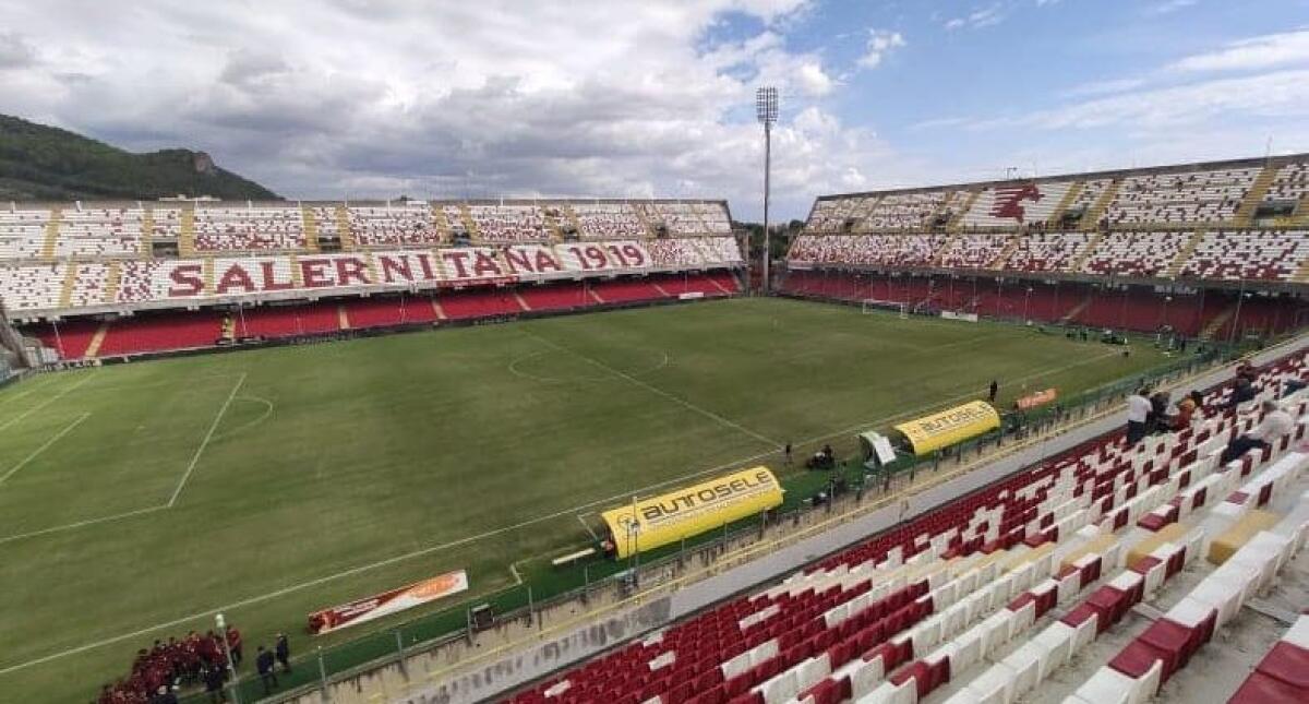 Fiorentina a Salerno rimaneggiata ma con l'obbligo di non sottovalutare la partita - 