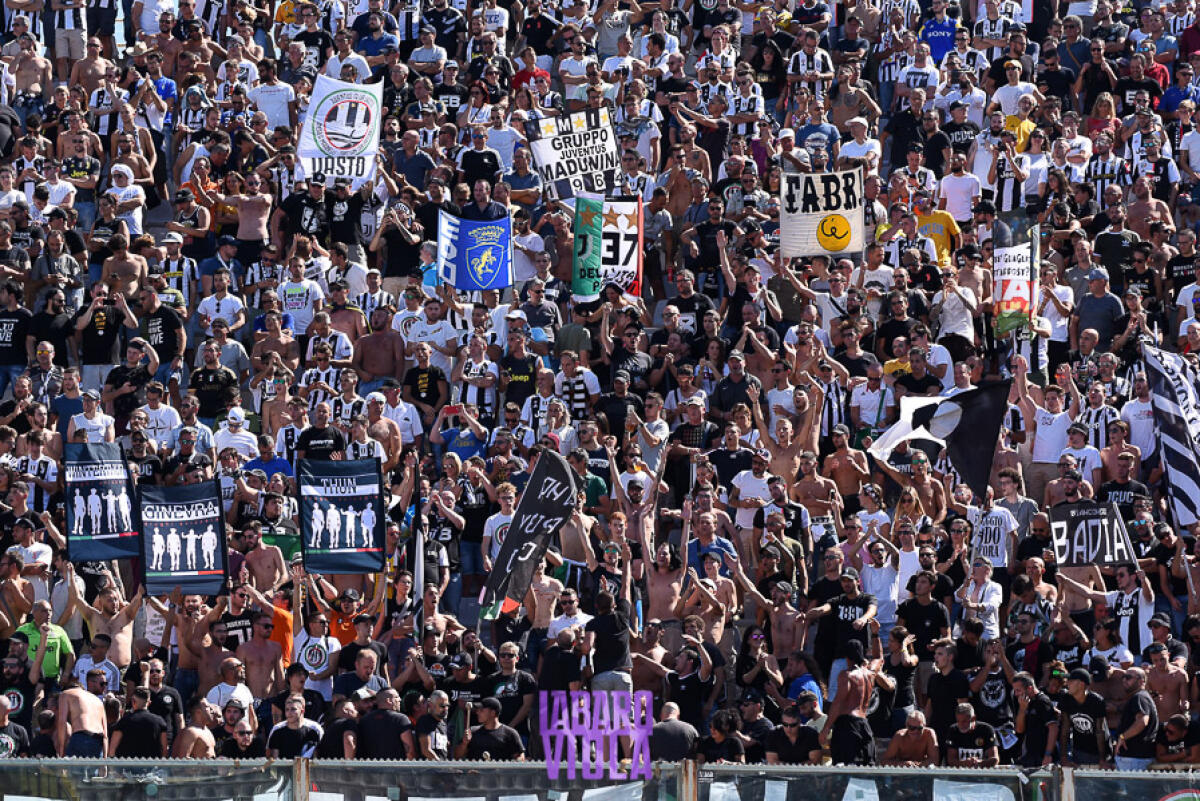 La Juve non vince il campionato ed i tifosi rosicano, esposto in FIGC contro l'Inter da parte di tifosi bianconeri - Firenze, stadio A.Franchi, 14.09.2019, Fiorentina-Juventus, foto Fiorenzo Sernacchioli. Copyright Labaroviola.com