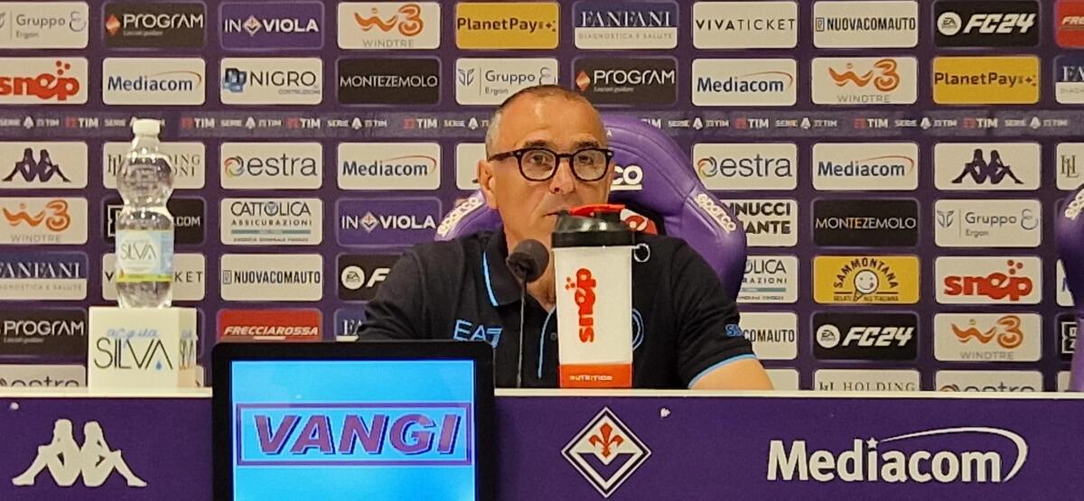 Calzona: "Qui è una catastrofe, quello che dice De Laurentiis sono affari suoi. Un disastro anche prima" - 