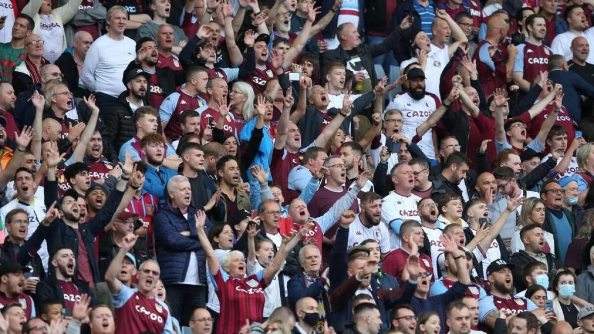 Tantissimi tifosi dell'Aston Villa presenti ad Atene. Avevano già preso volo e albergo per la finale - 