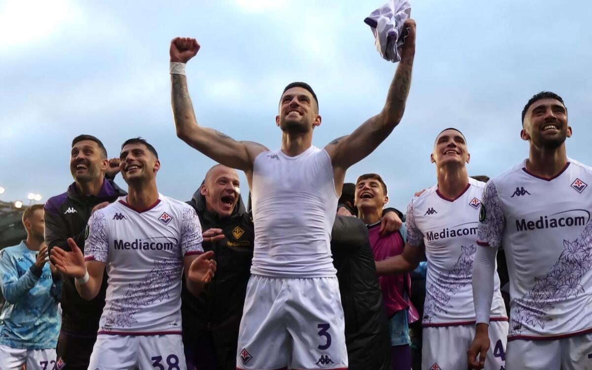 Tuttosport non ha dubbi: "La Conference è ormai l'habitat della Fiorentina e di Italiano" - 