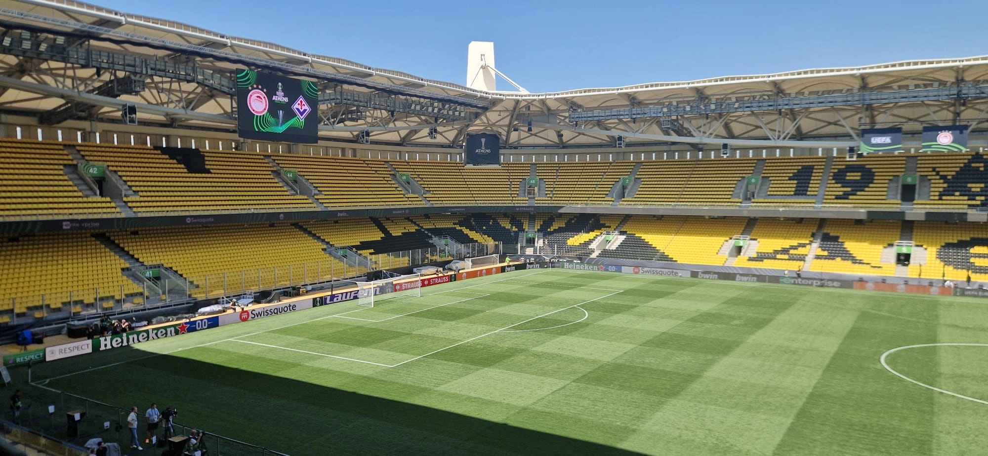 La Fiorentina è nello stadio della finale. Discorso di Italiano prima della rifinitura, tutti presenti