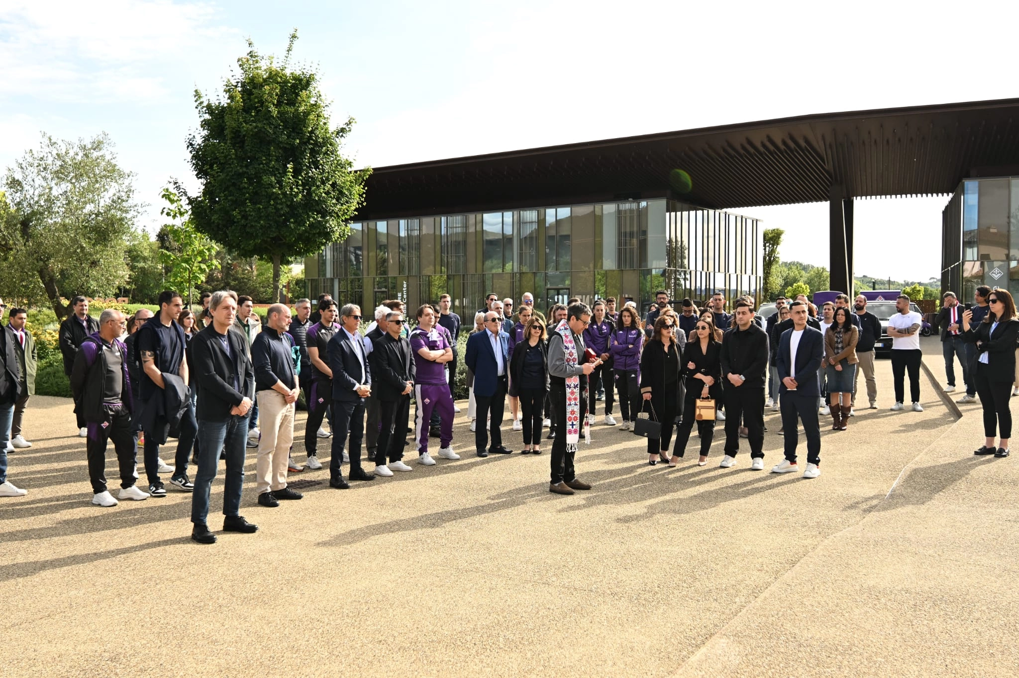 Oggi la Villa del Viola Park è stata intitolata a Joe Barone. Presente la famiglia e Commisso
