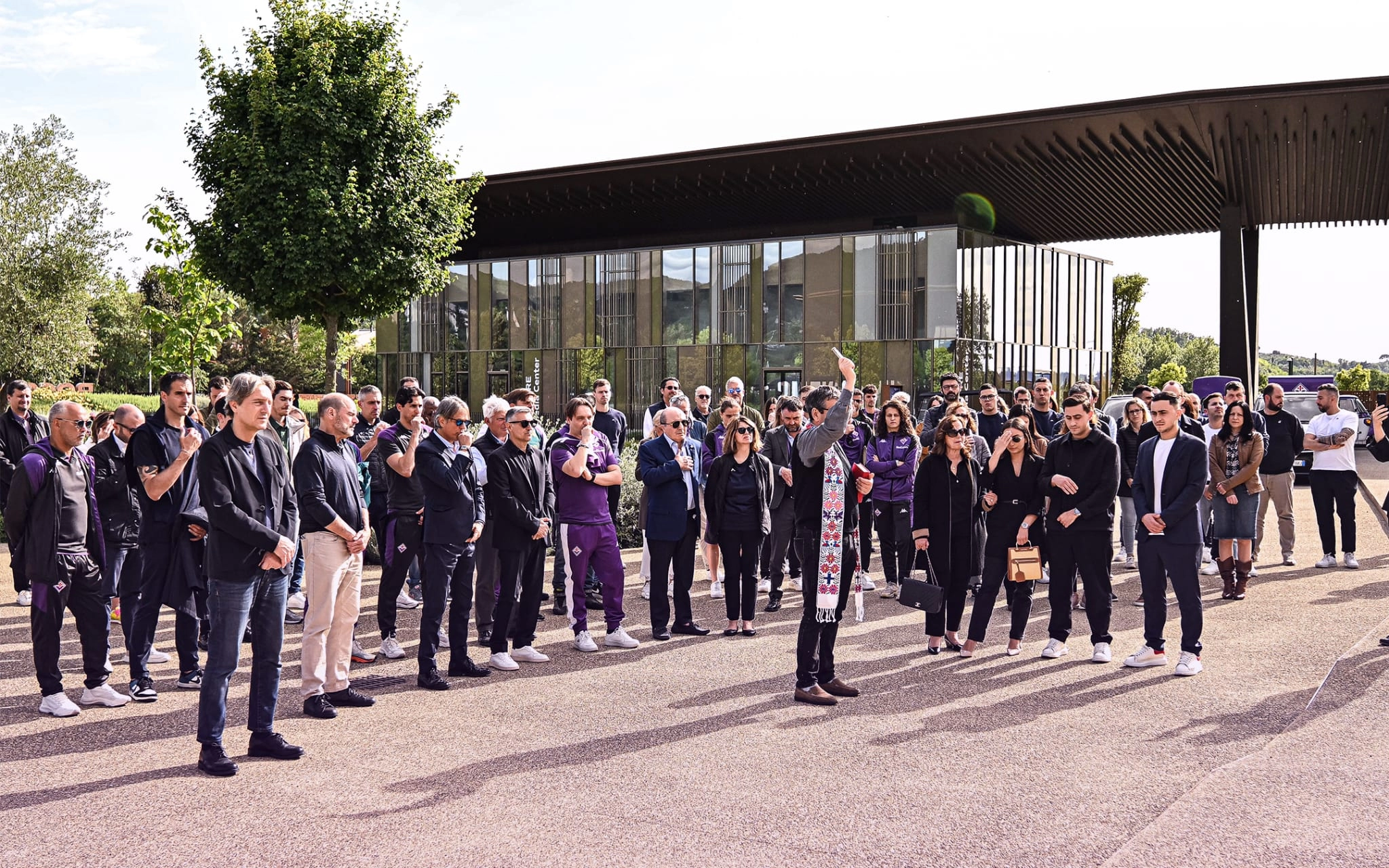 Oggi la Villa del Viola Park è stata intitolata a Joe Barone. Presente la famiglia e Commisso