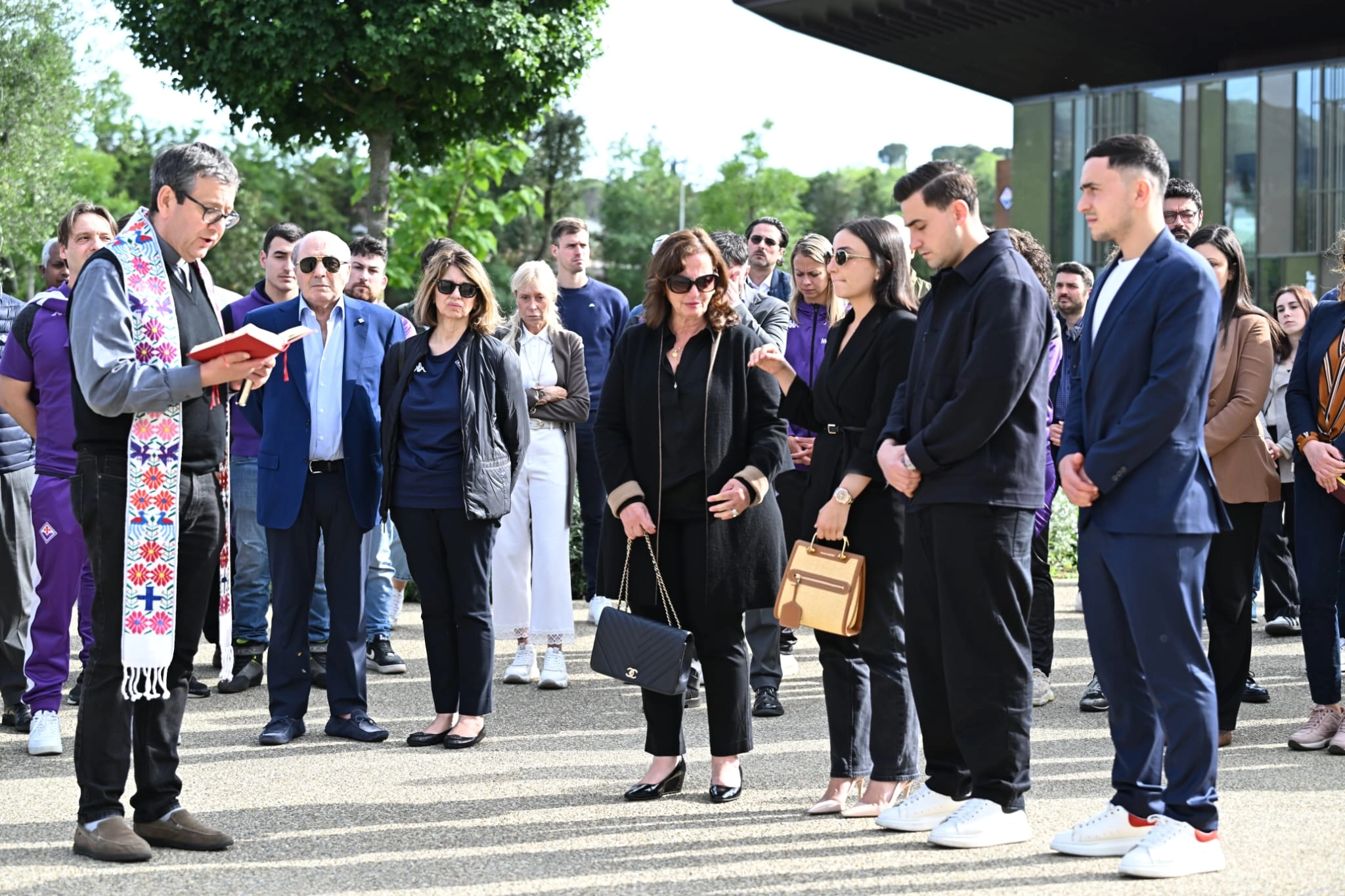 Oggi la Villa del Viola Park è stata intitolata a Joe Barone. Presente la famiglia e Commisso