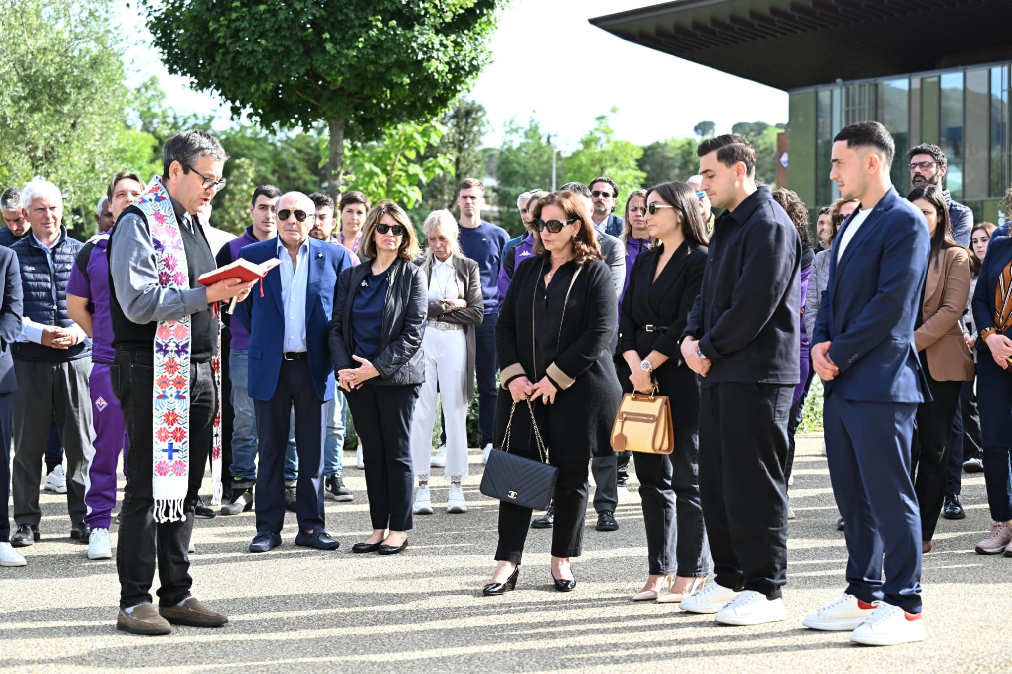 Oggi la Villa del Viola Park è stata intitolata a Joe Barone. Presente la famiglia e Commisso