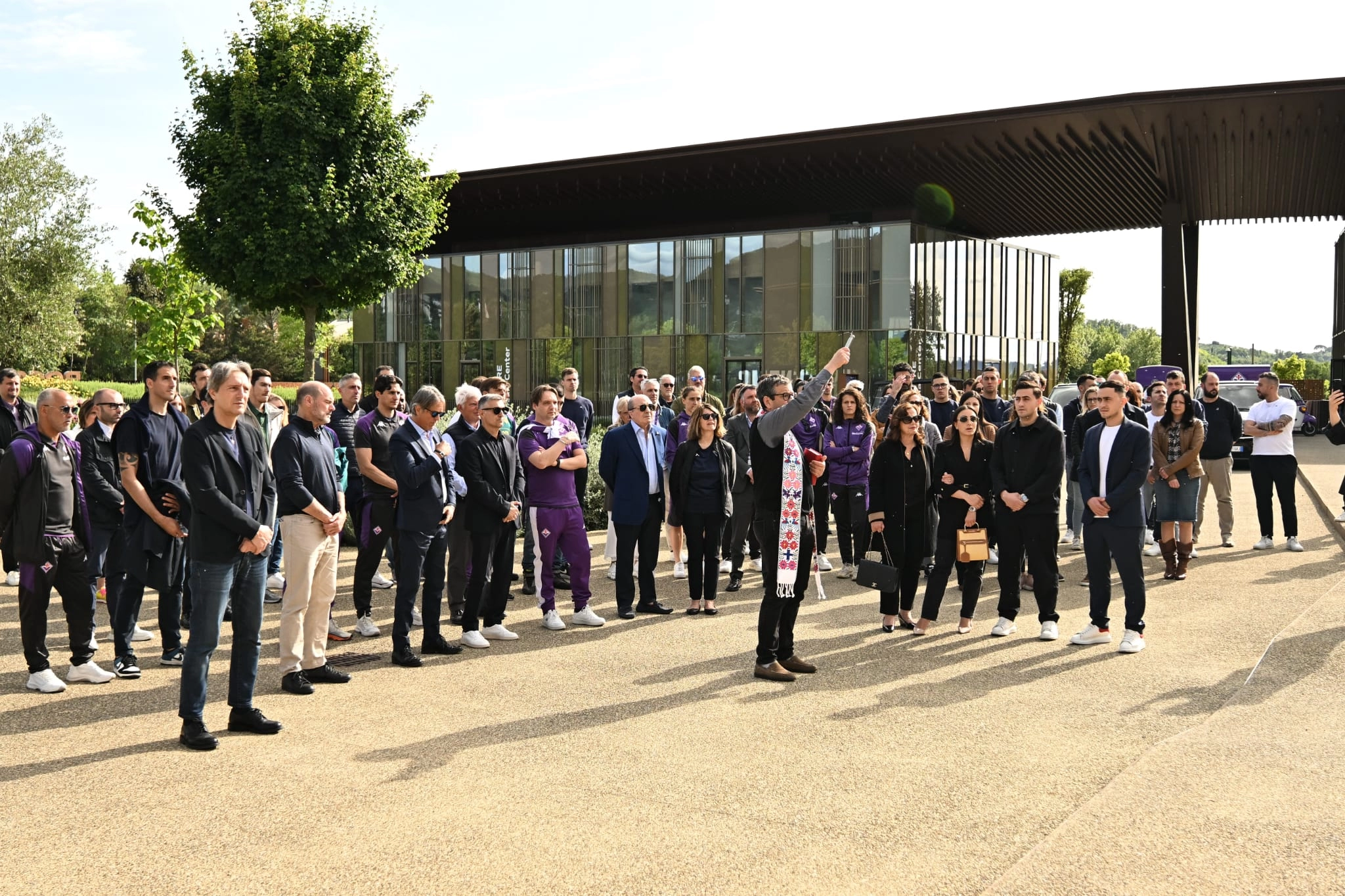 Oggi la Villa del Viola Park è stata intitolata a Joe Barone. Presente la famiglia e Commisso