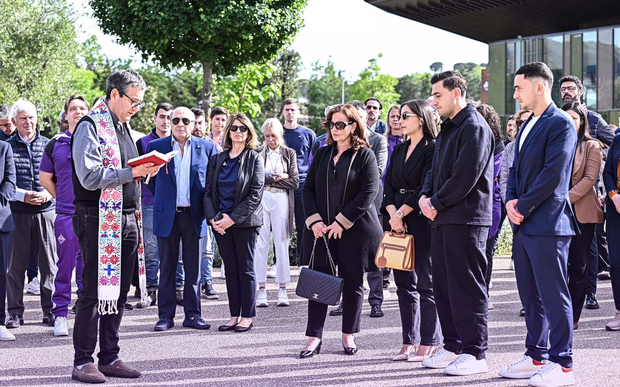 Oggi la Villa del Viola Park è stata intitolata a Joe Barone. Presente la famiglia e Commisso