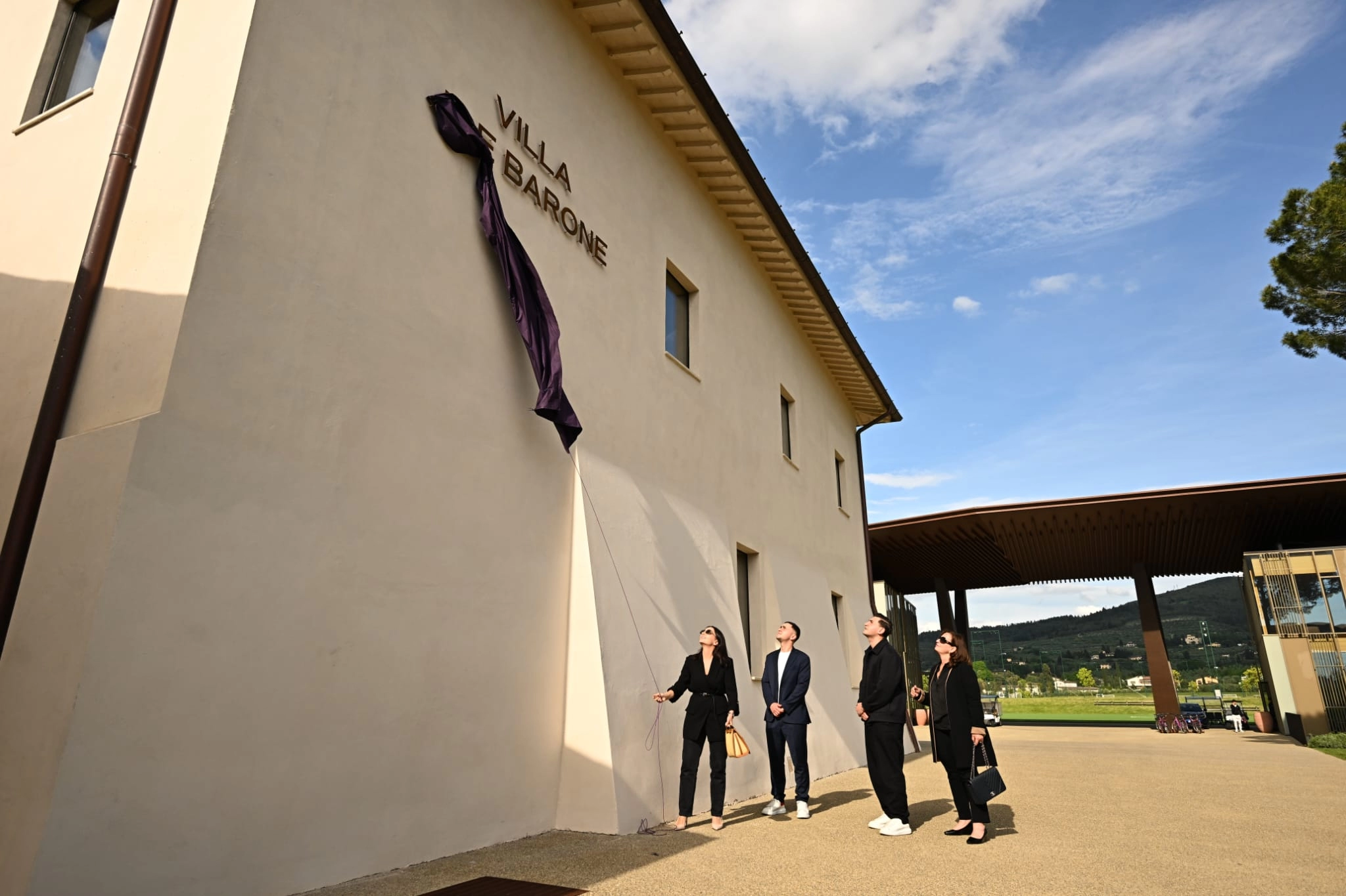 Oggi la Villa del Viola Park è stata intitolata a Joe Barone. Presente la famiglia e Commisso