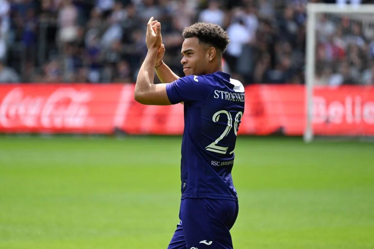 Stroeykens nuovo nome per il centrocampo della Fiorentina. Trequartista che ha segnato 6 gol e fornito 7 assist in 40 partite con l'Anderlecht - 