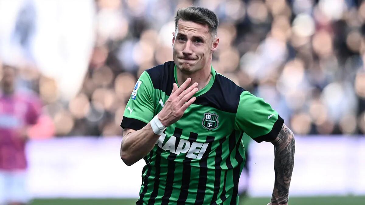 Nazione: “Il Sassuolo ha deciso su Pinamonti, Fiorentina e Inter alla finestra. Servono 15 milioni” - 