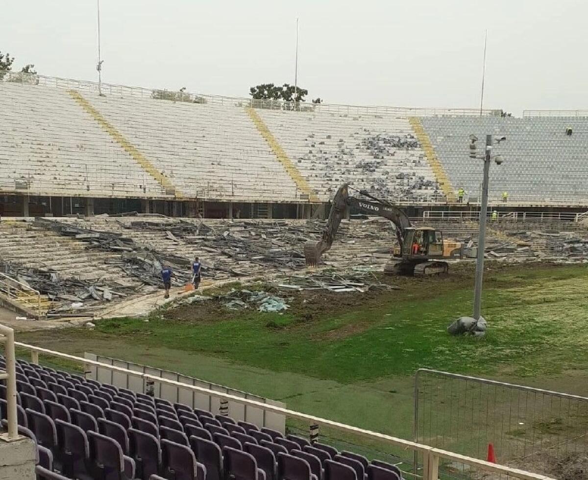 La Fiorentina chiarisce: "Convenzione firmata per la Licenza Uefa, non per la bontà del progetto Franchi" - 