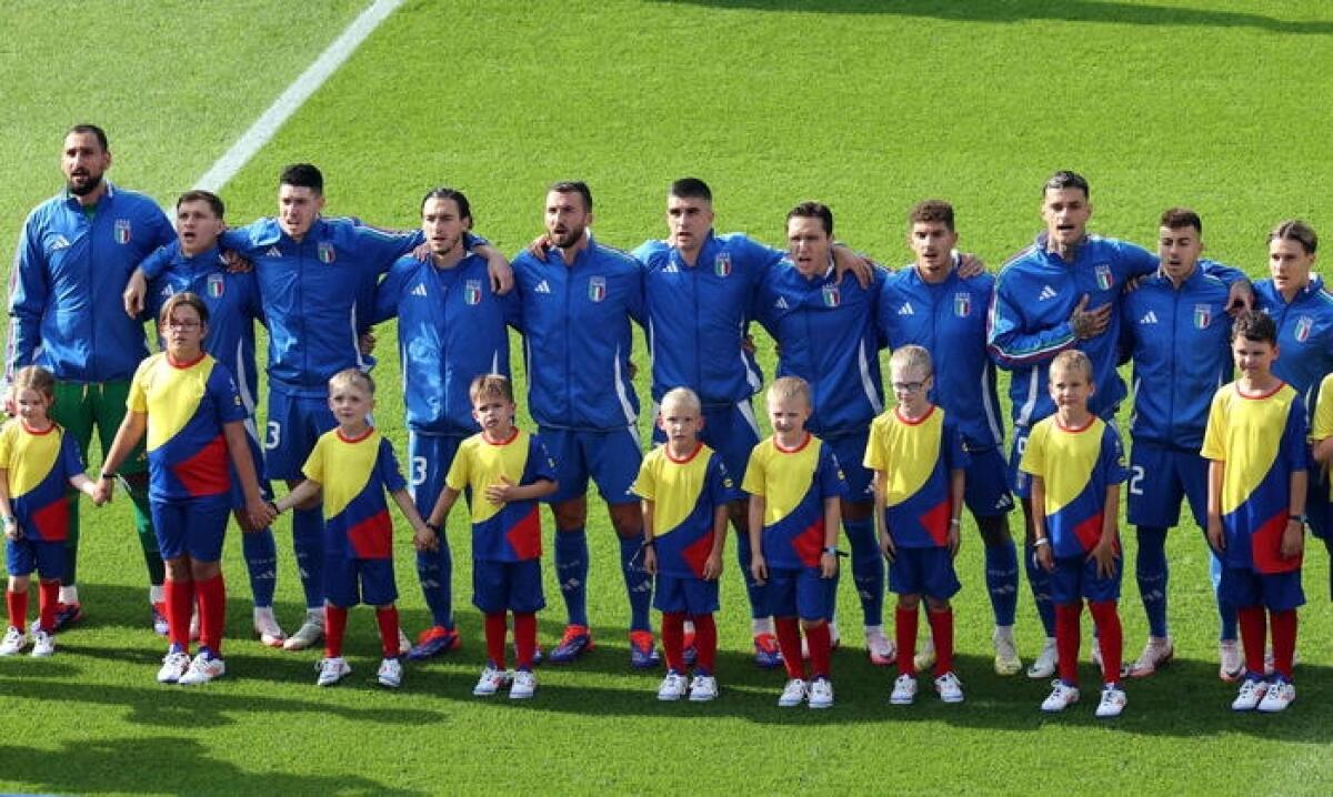 Fallimento Spalletti, Italia umiliata dalla Svizzera. Show di Vargas e gol anche di Freuler. Azzurri inesistenti - 