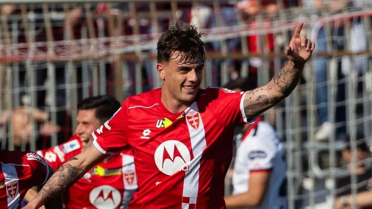 TMW, Con l'arrivo di Palladino la Fiorentina può andare su Maldini. Il Monza cerca di trattenerlo - 
