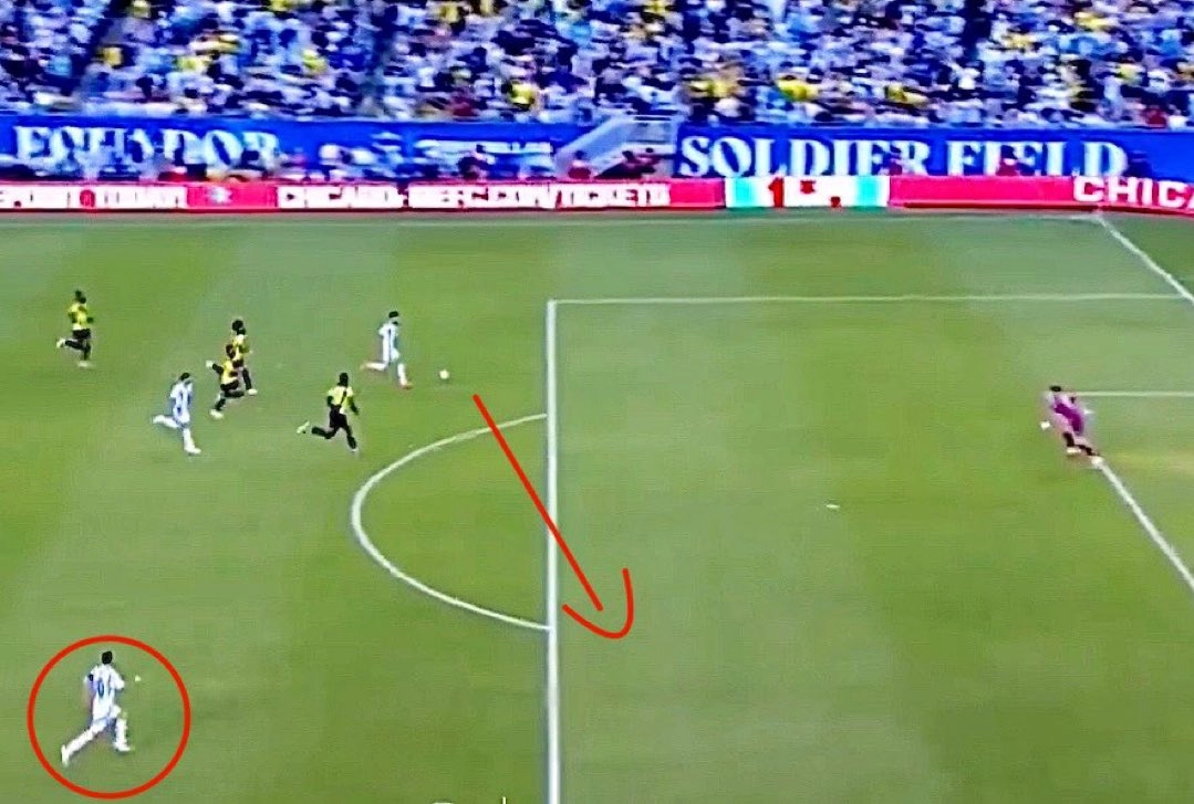 Bufera Nico Gonzalez, sbaglia il cucchiaio davanti al portiere e ignora Messi tutto solo, il 10 non ci sta