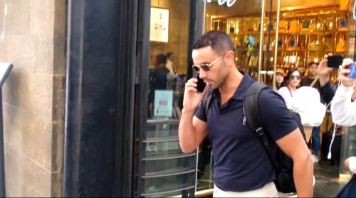 Palladino è arrivato a Firenze, adesso al Viola Park per la firma sul contratto. Le foto in stazione