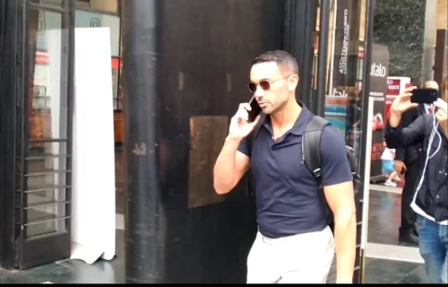 Palladino è arrivato a Firenze, adesso al Viola Park per la firma sul contratto. Le foto in stazione