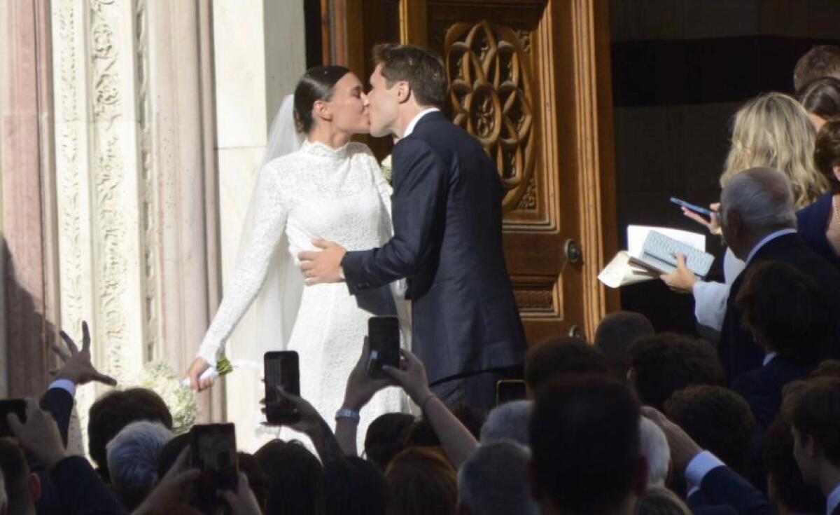 Chiesa si è sposato oggi pomeriggio al Duomo di Grosseto con la fidanzata Lucia Bramani - 