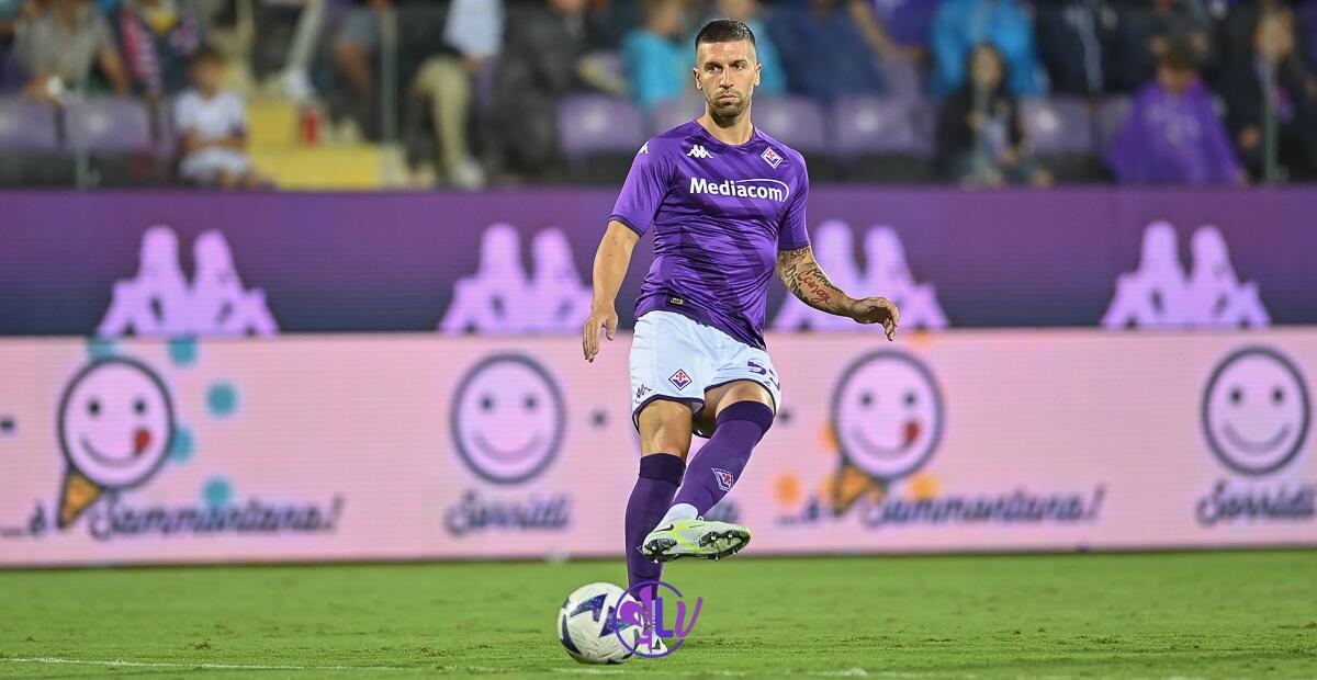Nastasic potrebbe tornare in Serie A: il Torino di Vanoli ci fa un pensiero - Firenze, stadio A.Franchi, 18.08.2022, Fiorentina-Twente, foto Lisa Guglielmi. Copyright Labaroviola.com