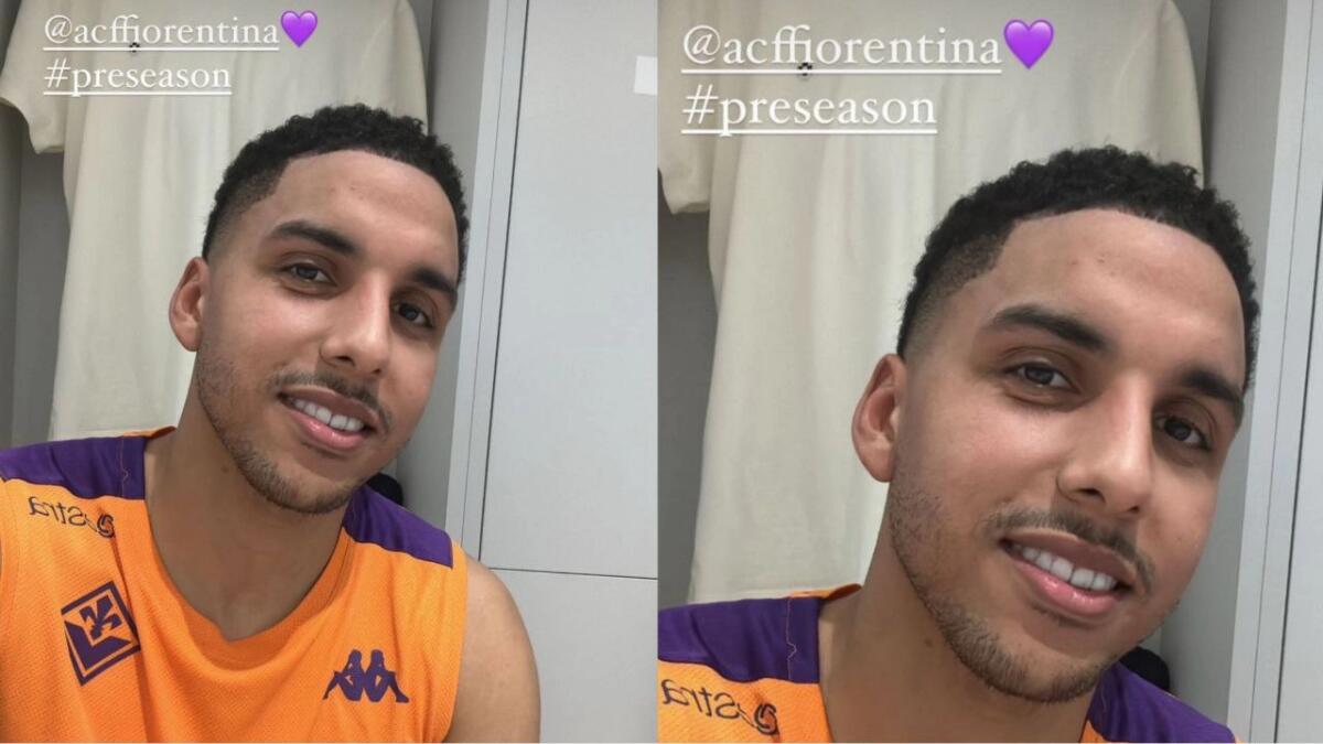 Sabiri è tornato a Firenze. Il centrocampista posa sui social con la maglia della Fiorentina al Viola Park - 