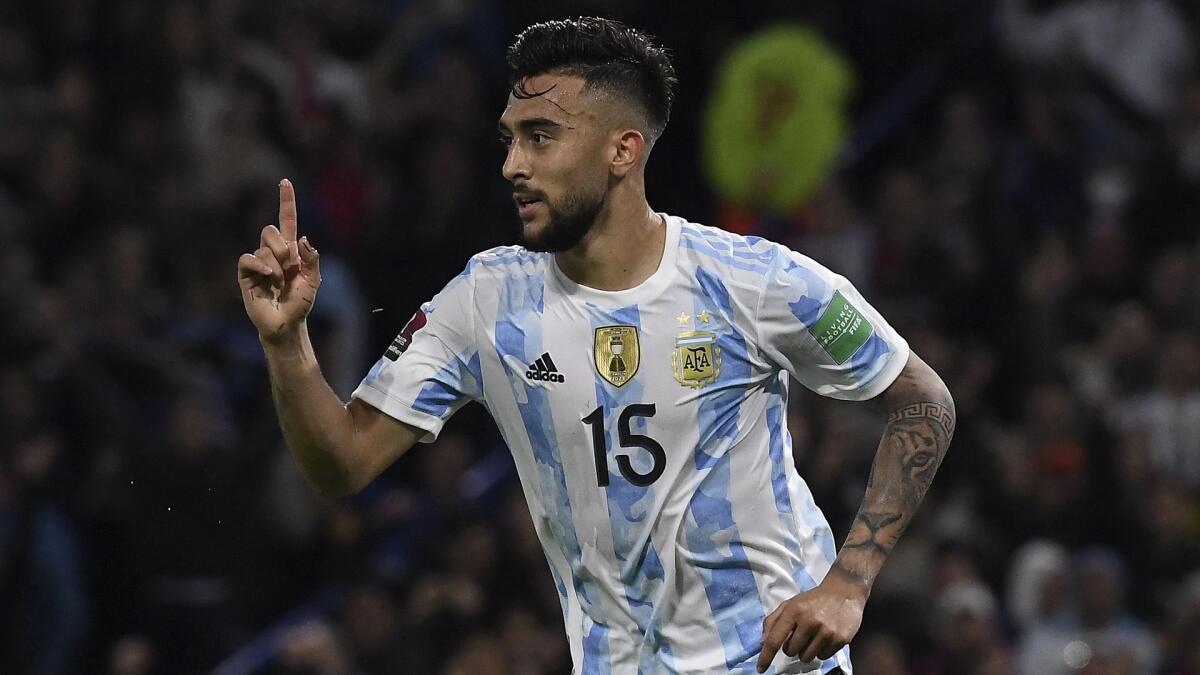 Brutta gara per Nico Gonzalez e la sua Argentina, il 10 viola non si è preso la responsabilità di tirare il rigore - 