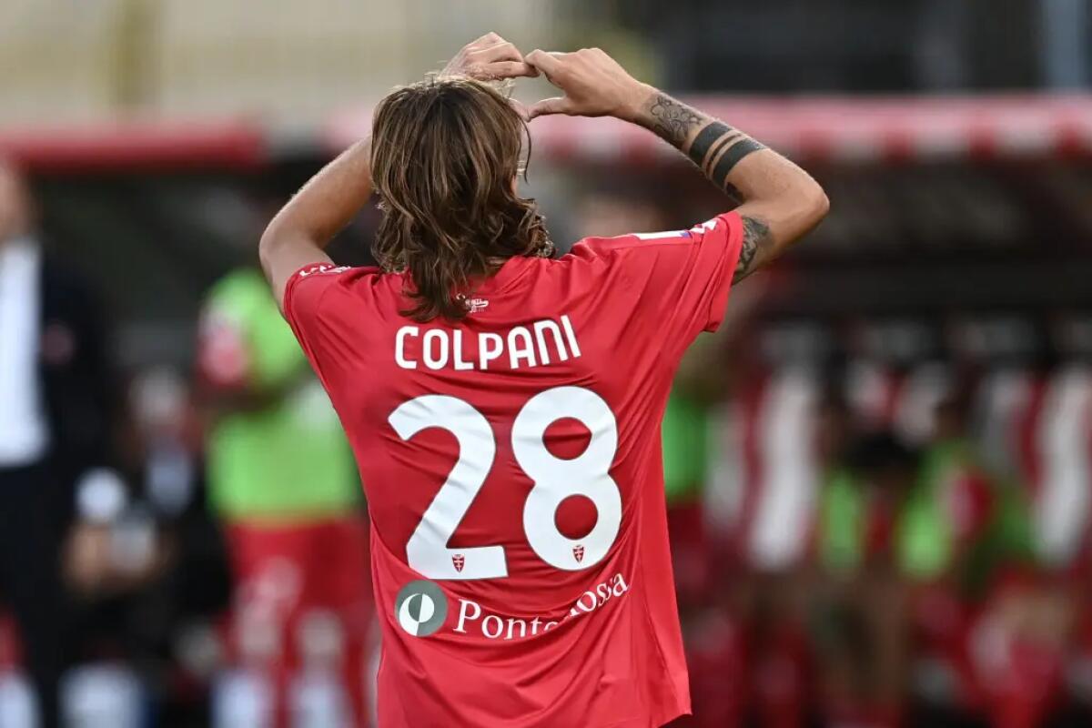 Il Monza saluta Colpani: "Il miglior marcatore della nostra storia in Serie A. Grazie per aver onorato la maglia" - 