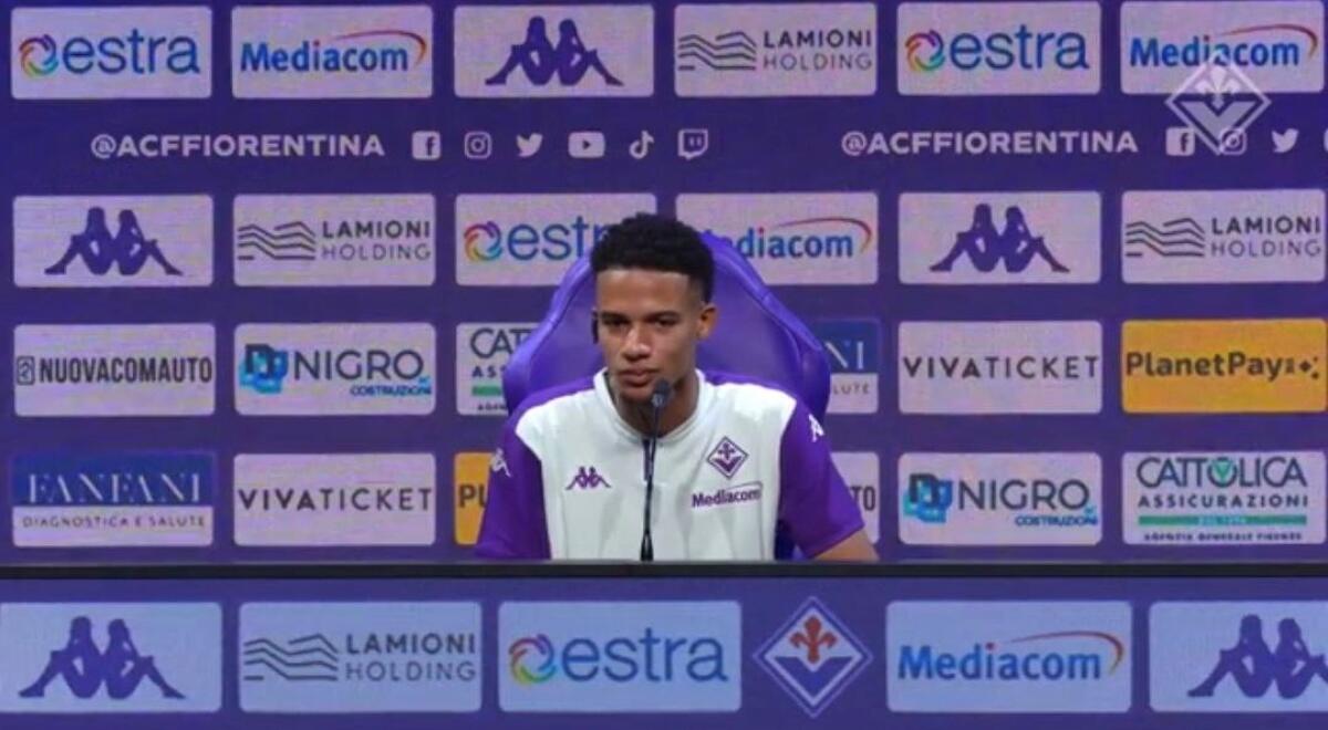 Richardson alla presentazione: "Venuto a Firenze per fare il salto di qualità. Sono un centrocampista box to box che sa fare entrambe le fasi" - 