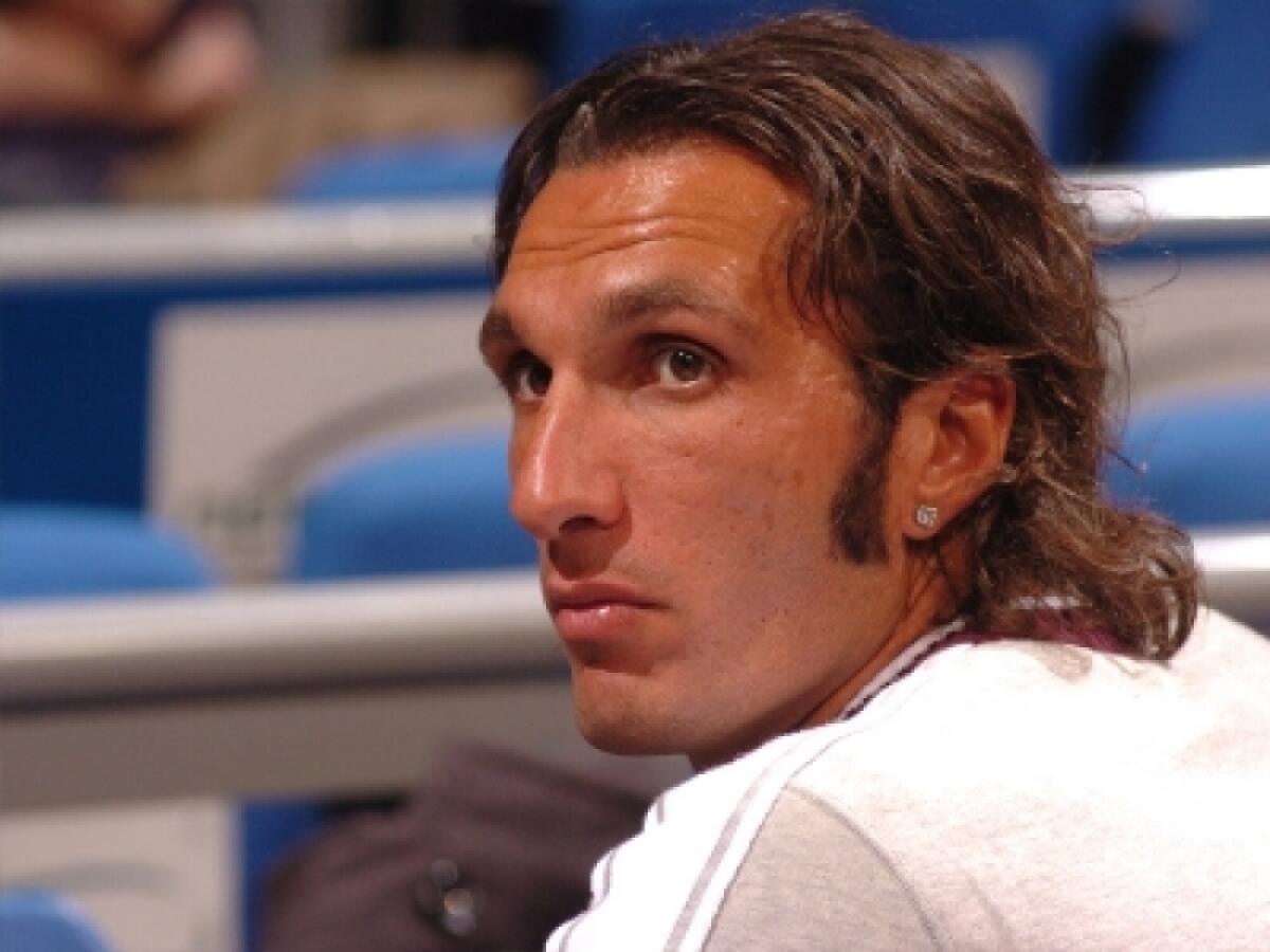 Bazzani: "3 giornate di campionato con il mercato aperto sono troppe, non si può lavorare così" - 