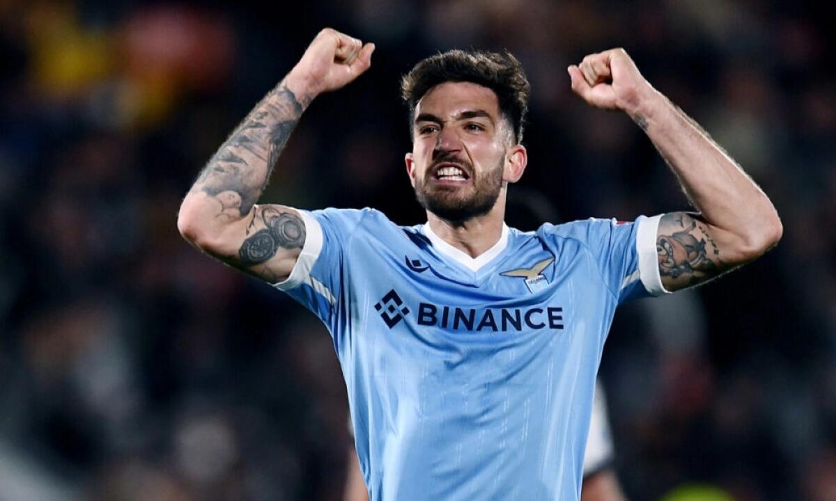 Corriere dello Sport: "Pradè ha chiesto Cataldi in prestito secco. No della Lazio, cessione solo a titolo definitivo" - 