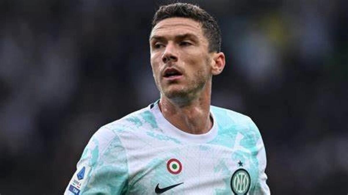 Di Marzio: "La Fiorentina vuole riportare in Italia Robin Gosens. Contatti con l'Union Berlino" - 